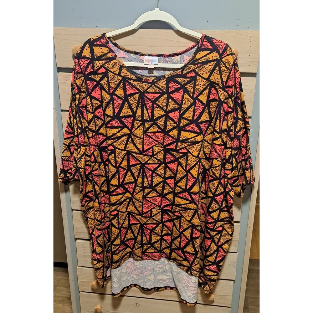 LuLaRoe Stained Glass Top - Size 3X- Comfy, Casual, Fall, Geometric, Boho